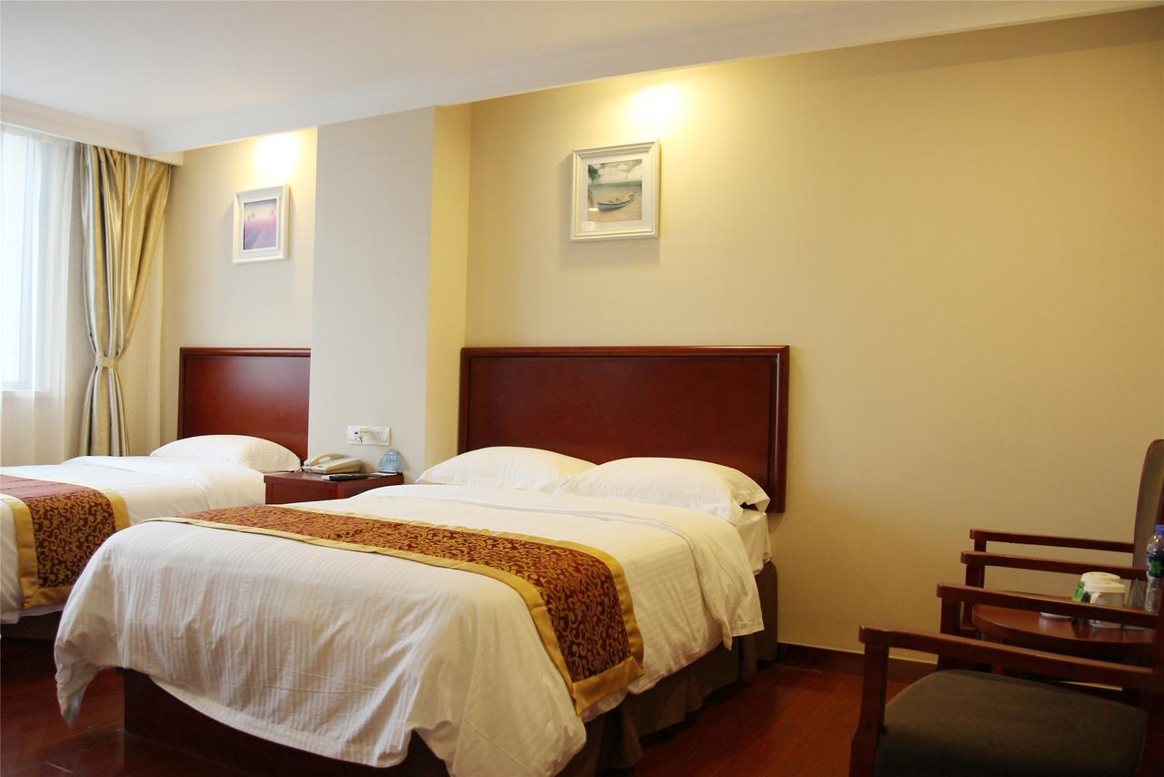 Greentree Inn Jiangsu Wuxi Jiangyin Zhouzhuang Shiji Avenue Business Hotel Екстер'єр фото