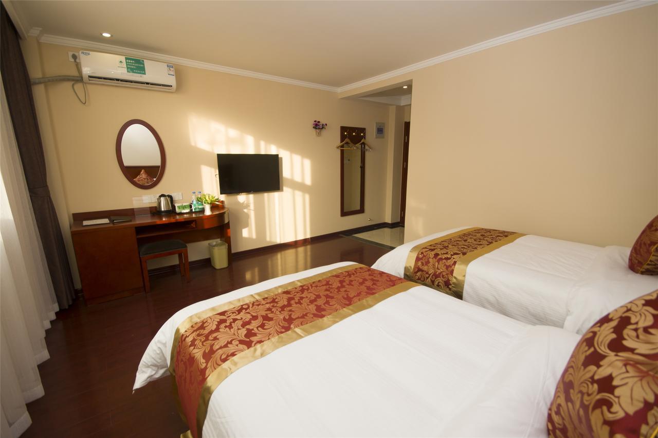 Greentree Inn Jiangsu Wuxi Jiangyin Zhouzhuang Shiji Avenue Business Hotel Екстер'єр фото
